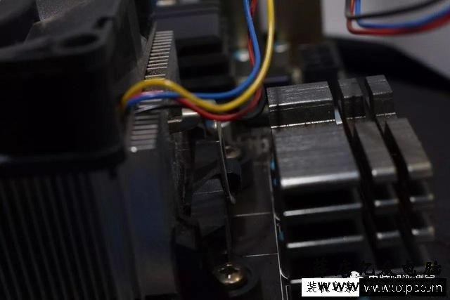 DIY自己组装电脑全过程详细图解教学