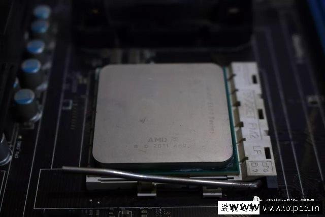 DIY自己组装电脑全过程详细图解教学