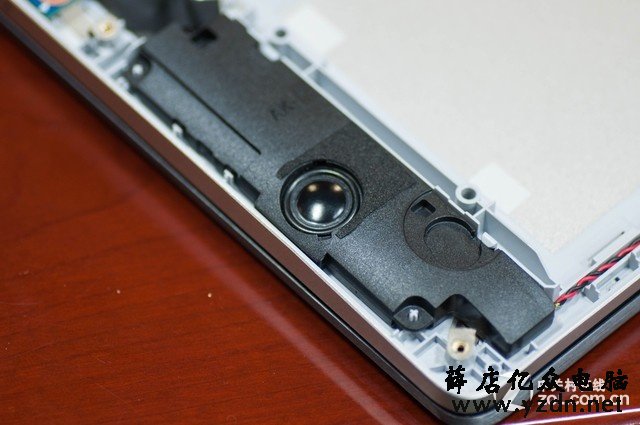 全金属4K轻薄款 华硕UX501拆解图赏