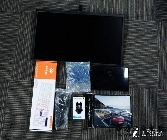 3000买主机还送显示器？拼多多教我要善良 