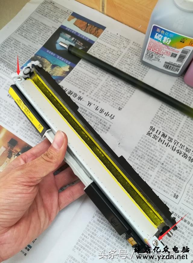 超简单，手把手教你惠普M175彩色打印机如何添加碳粉，学一学就会
