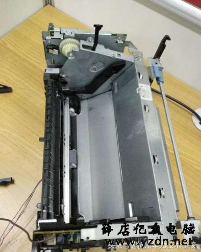 惠普m1005显示内部卡纸的解决办法-华力学校