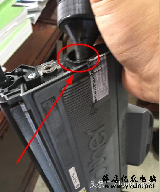 兄弟2140打印机填充碳粉及清零步骤!