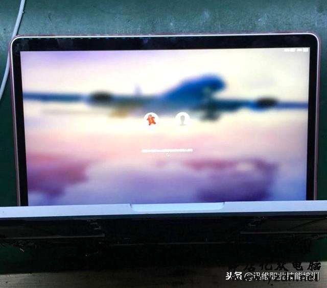 进水售后拒保,苹果A1706笔记本无法开机,师傅教你一招轻松搞定