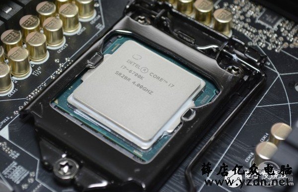 Intel八代低压酷睿处理器和Ryzen 5 2500U处理器到底谁更好？让我们来对比一下