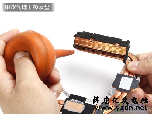 散热太差别着急 笔记本除尘进阶攻略 