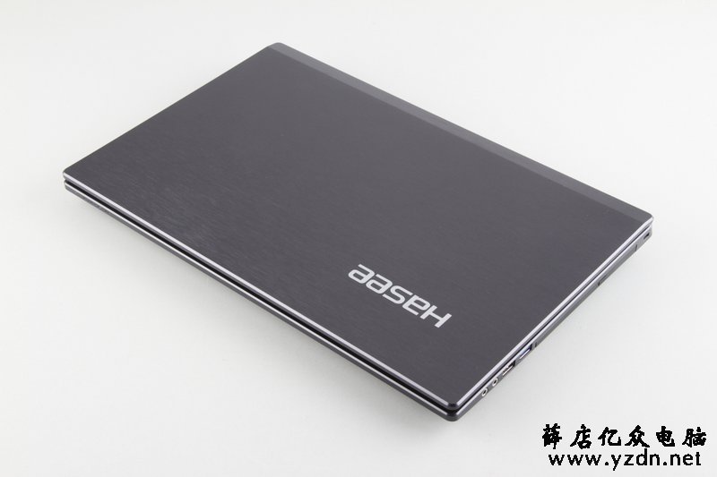 神舟K610C笔记本拆机解析