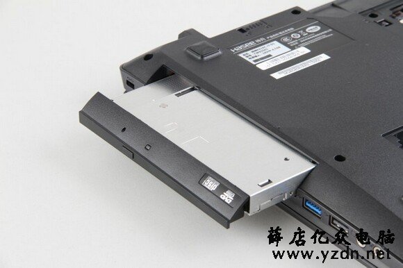 神舟K610C游戏本拆机解析