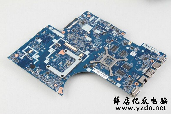 神舟K610C游戏笔记本拆机解析
