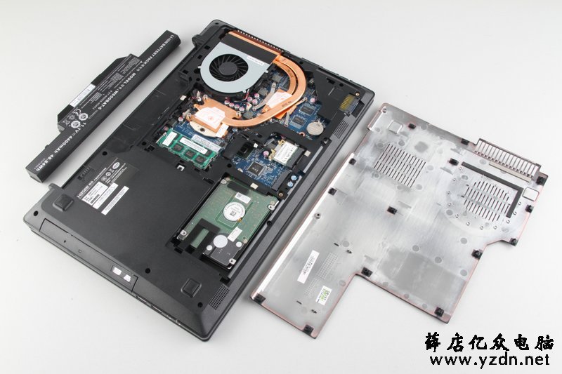 神舟K610C笔记本拆机解析