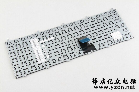 神舟K610C游戏本拆机解析