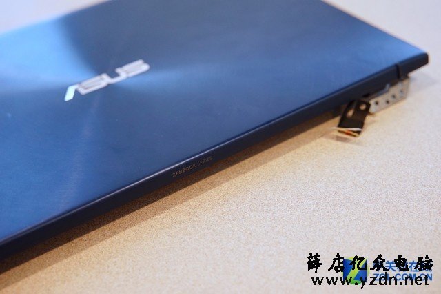 颜值高内部结构工整 华硕灵耀Deluxe 14拆机解析
