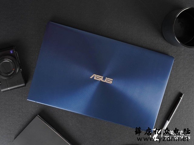 颜值高内部结构工整 华硕灵耀Deluxe 14拆机解析