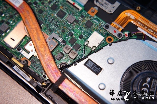 颜值高内部结构工整 华硕灵耀Deluxe 14拆机解析