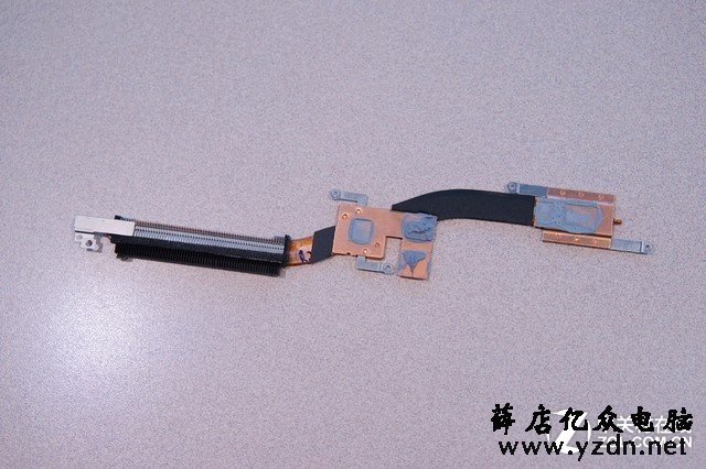 颜值高内部结构工整 华硕灵耀Deluxe 14拆机解析