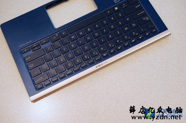 颜值高内部结构工整 华硕灵耀Deluxe 14拆机解析
