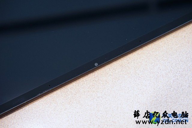 颜值高内部结构工整 华硕灵耀Deluxe 14拆机解析