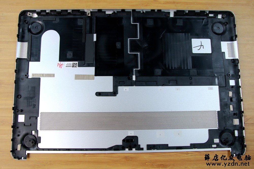 做工不错 华为MateBook D笔记本拆机解析