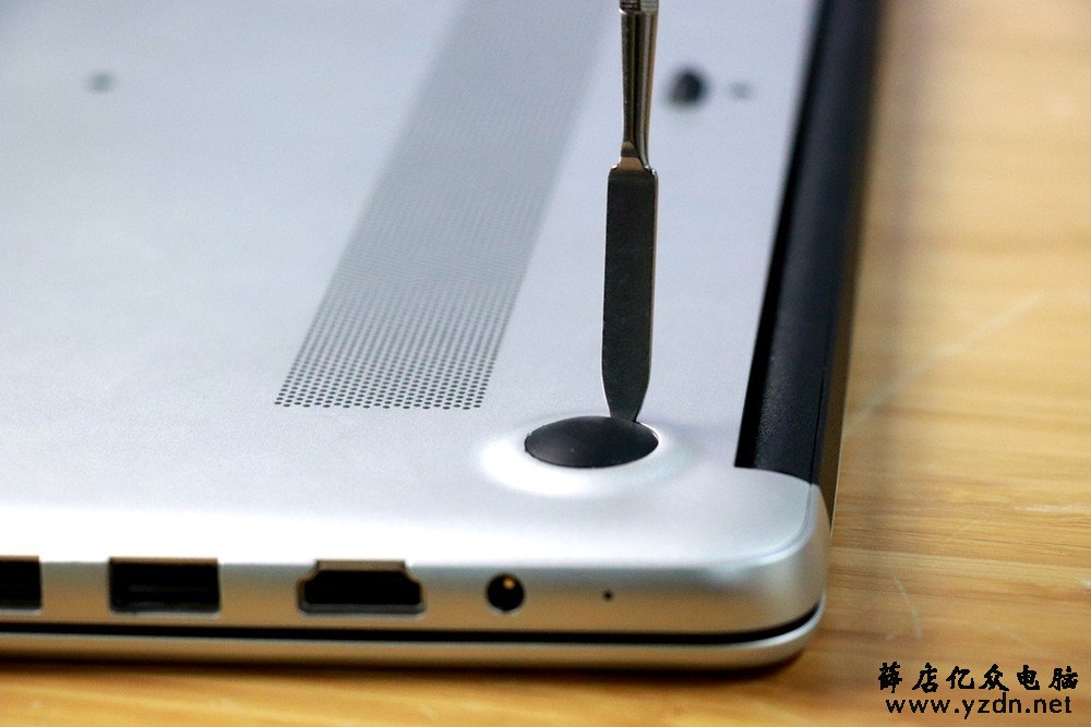 做工不错 华为MateBook D笔记本拆机解析