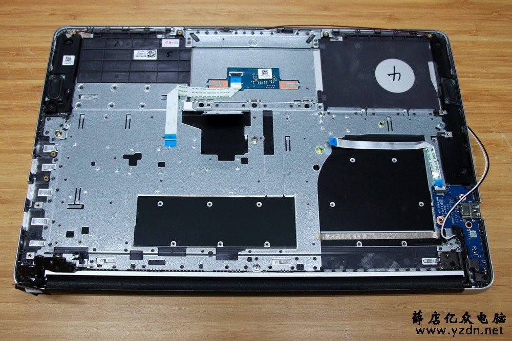 做工不错 华为MateBook D笔记本拆机解析