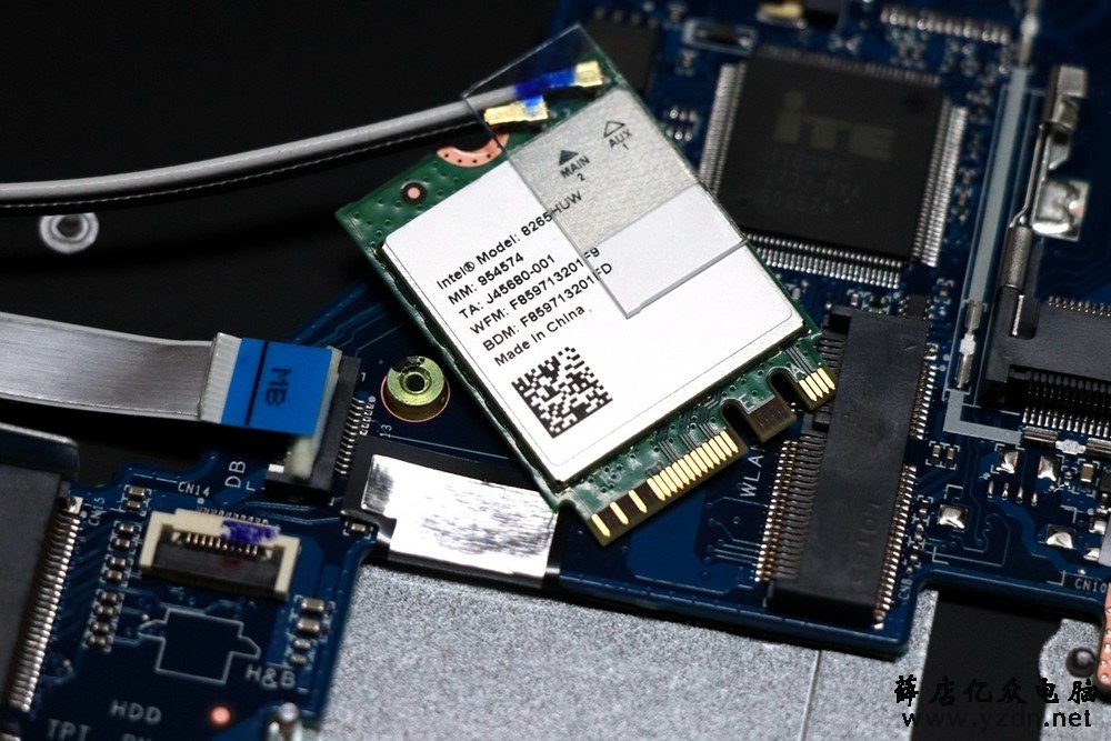 做工不错 华为MateBook D笔记本拆机解析
