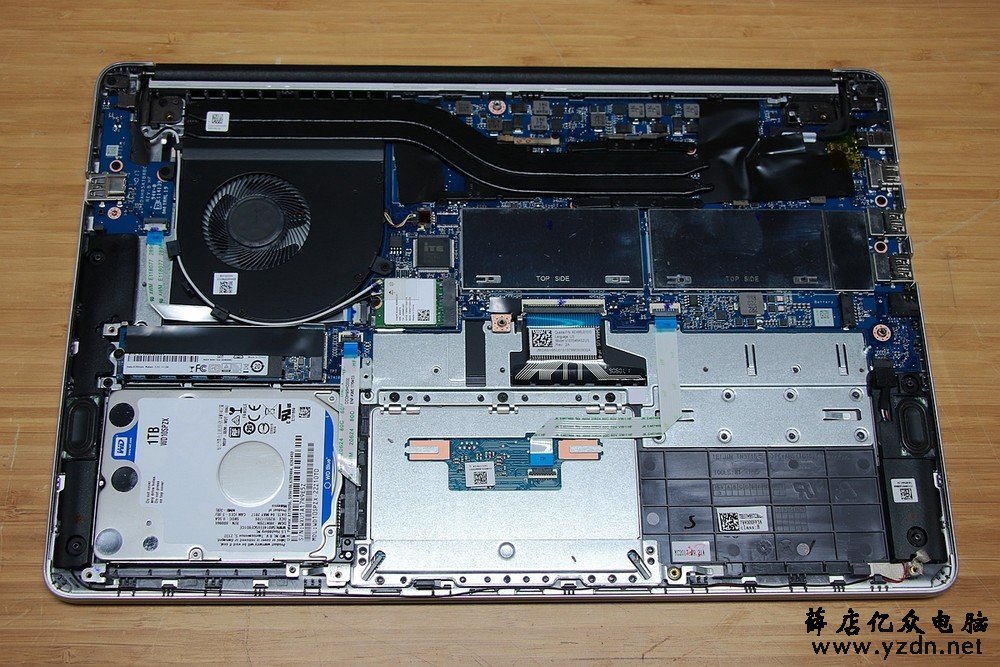 做工不错 华为MateBook D笔记本拆机解析