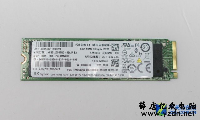 怎么能轻薄兼具高性能 戴尔XPS 15 9575笔记本拆机