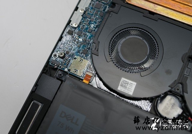 怎么能轻薄兼具高性能 戴尔XPS 15 9575笔记本拆机