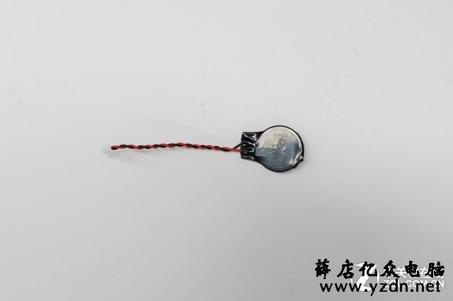 怎么能轻薄兼具高性能 戴尔XPS 15 9575笔记本拆机