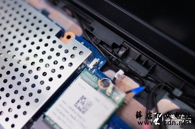 细节处理不错 VAIO S13笔记本拆机解析