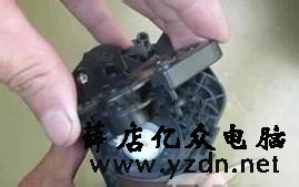 惠普(HP)1020打印机硒鼓加粉拆解方法