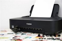R230 提示卡纸或CD/DVD光盘托架被卡